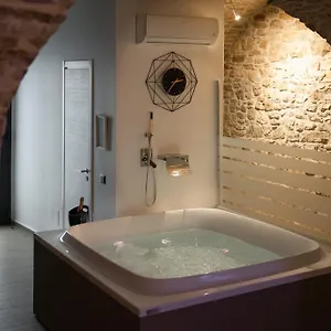  Bed & Breakfast 123 Luxury Con Vasca Idromassaggio Italia